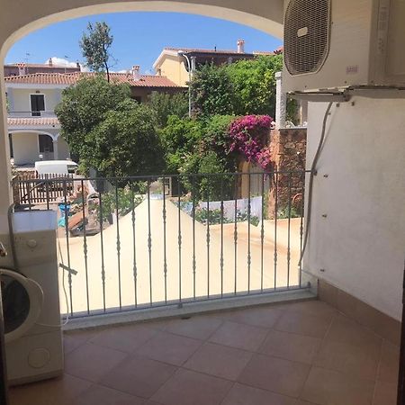 Appartamenti Bella Vista Su Tavolara Porto San Paolo  Esterno foto